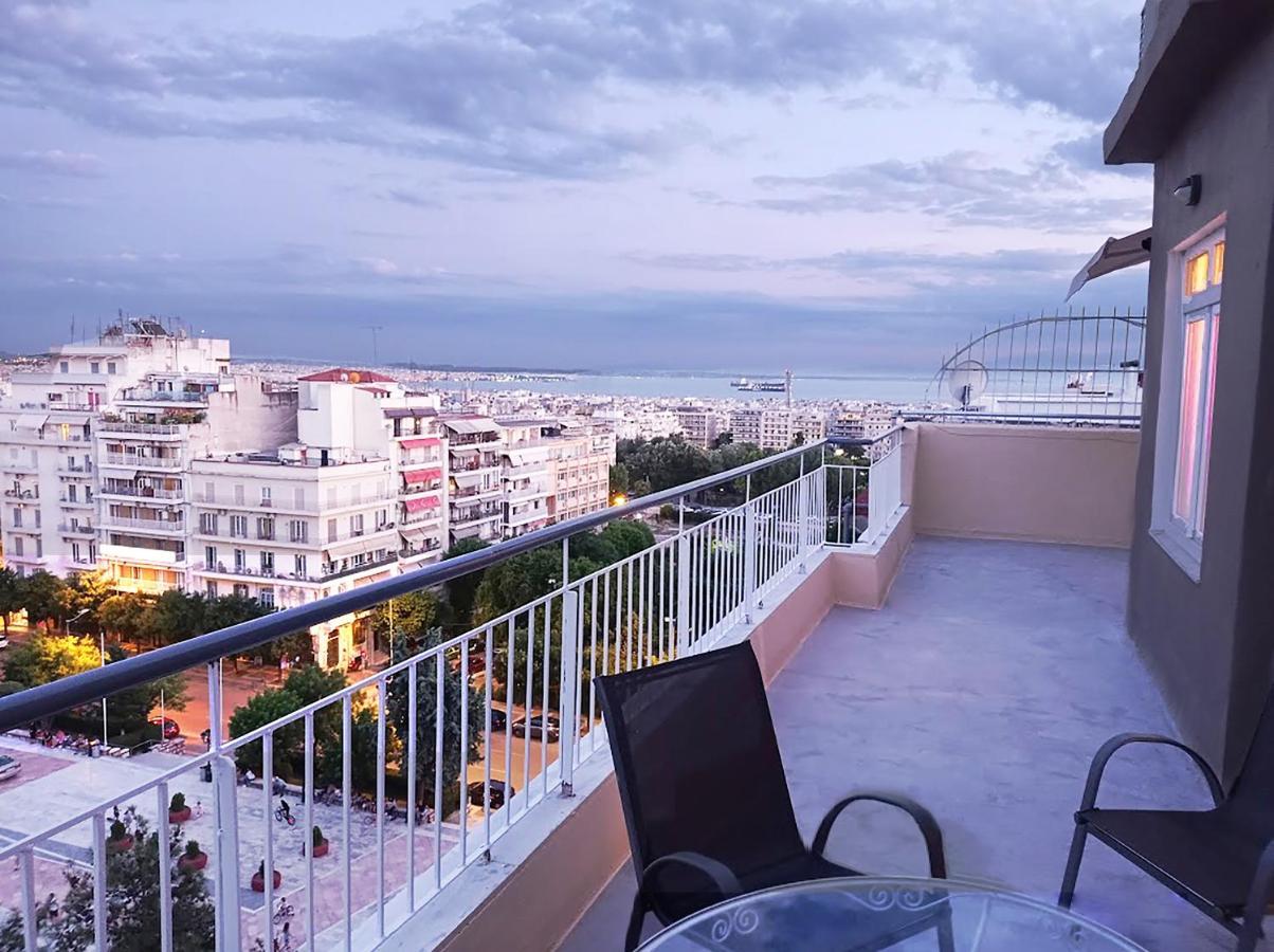Nona'S Apartment เทสซาโลนิกิ ภายนอก รูปภาพ